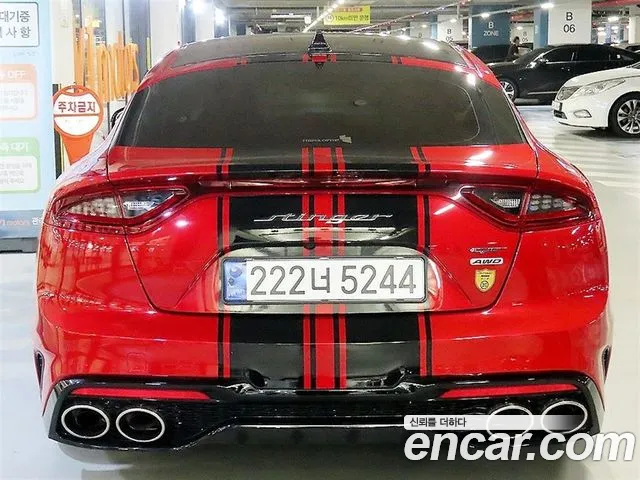 Kia Stinger 2018 thumb 5