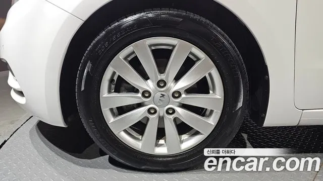 Kia K3 2014 thumb 5