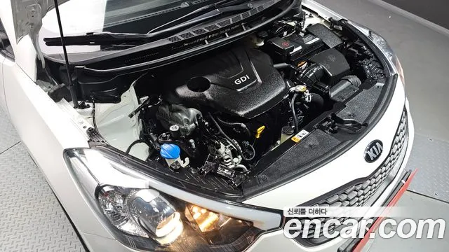 Kia K3 2014 thumb 6
