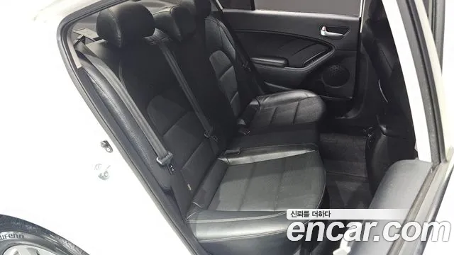 Kia K3 2014 thumb 12