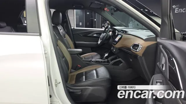 ChevroletGMDaewoo TrailBlazer 2021 thumb 11