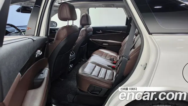 Kia Sorento 2016 thumb 12