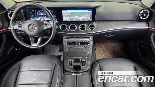 Mercedes-Benz E-Класс 2017 thumb 7
