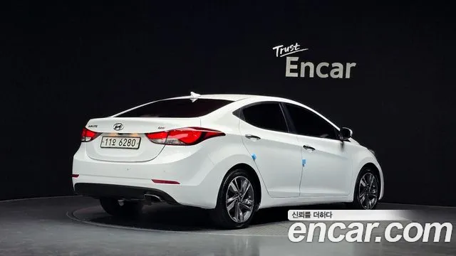 Hyundai Avante 2015 thumb 2