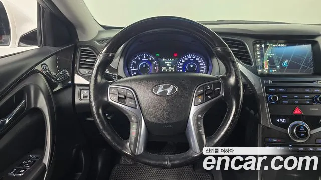 Hyundai Grandeur 2014 thumb 12