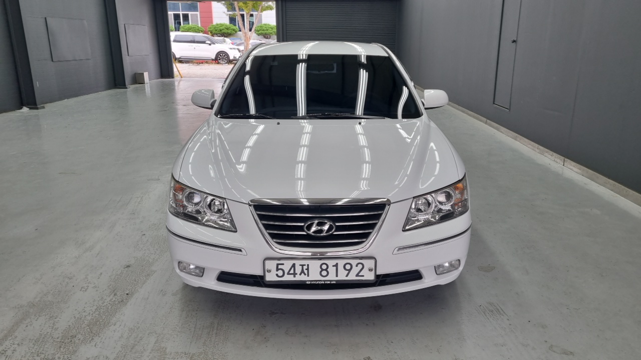 Hyundai Sonata 2009 thumb 3