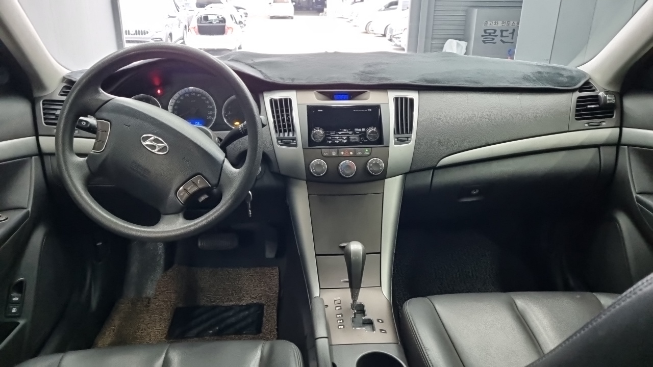 Hyundai Sonata 2009 thumb 7