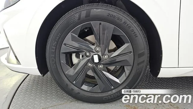 Hyundai Avante 2023 thumb 5