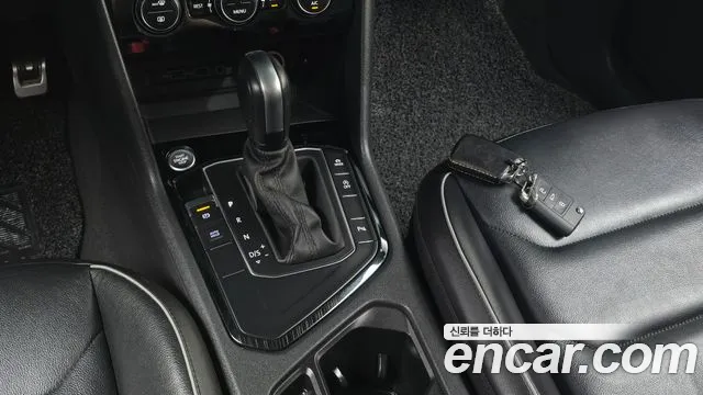 Volkswagen Tiguan 2020 thumb 8