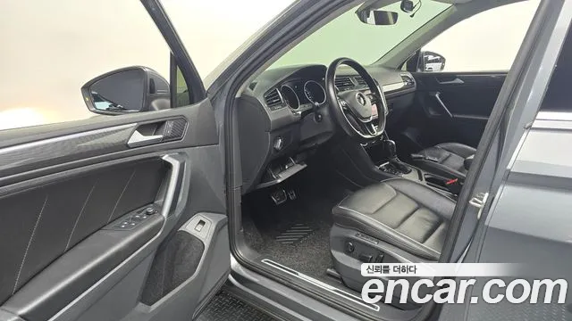 Volkswagen Tiguan 2020 thumb 9