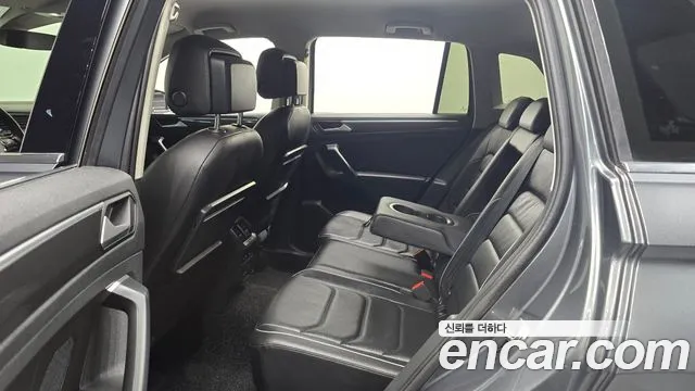 Volkswagen Tiguan 2020 thumb 10