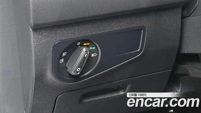 Volkswagen Tiguan 2020 thumb 12