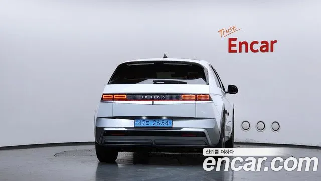 Hyundai IONIQ 5 2024 thumb 4