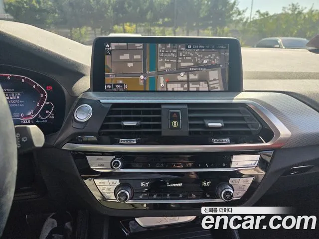 BMW X3 2021 thumb 8