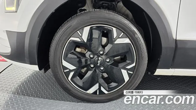 Kia Niro 2022 thumb 4