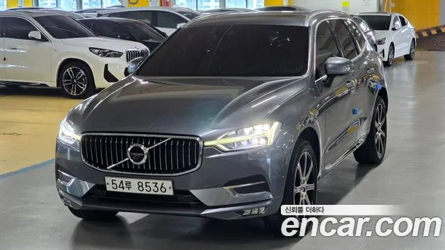 Volvo XC60 2019 thumb 11
