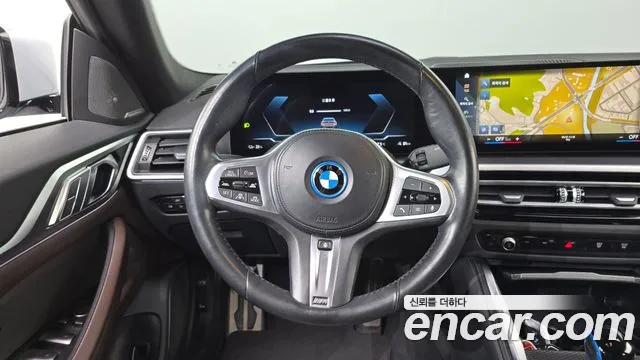 BMW i4 2022 thumb 12