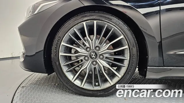 Hyundai Avante 2016 thumb 5
