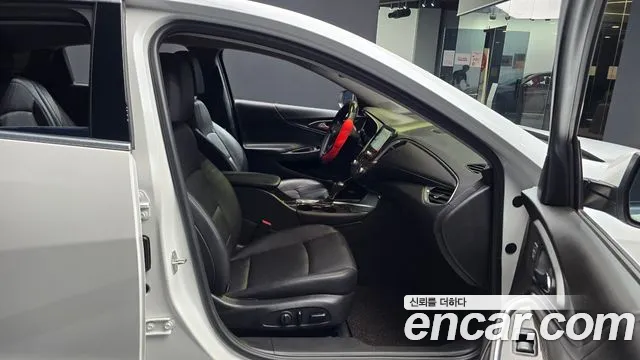 ChevroletGMDaewoo Malibu 2018 thumb 11