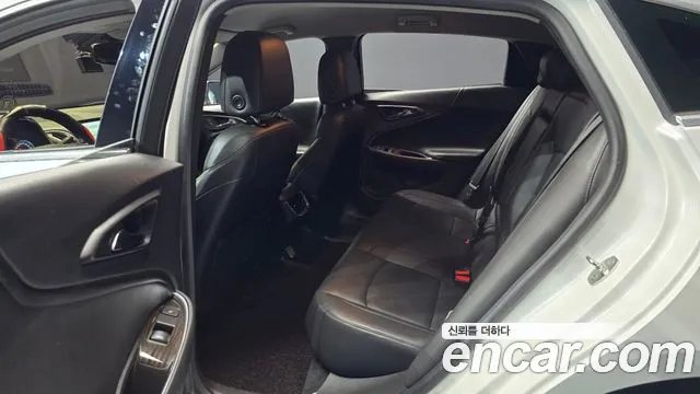 ChevroletGMDaewoo Malibu 2018 thumb 12