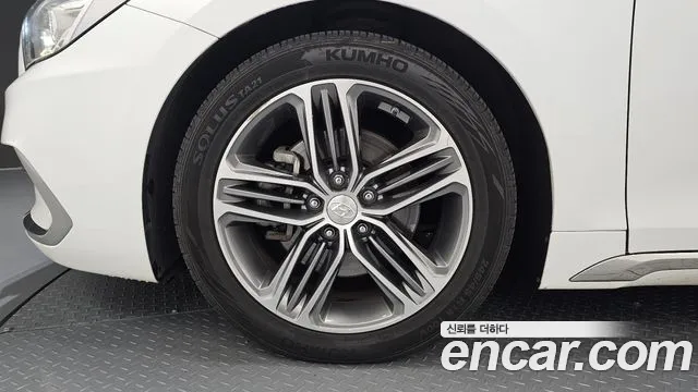 Hyundai Grandeur 2017 thumb 5