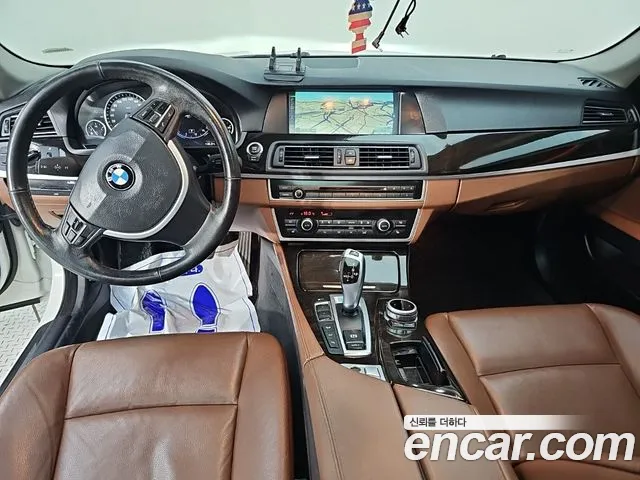 BMW 5-Series 2012 thumb 5