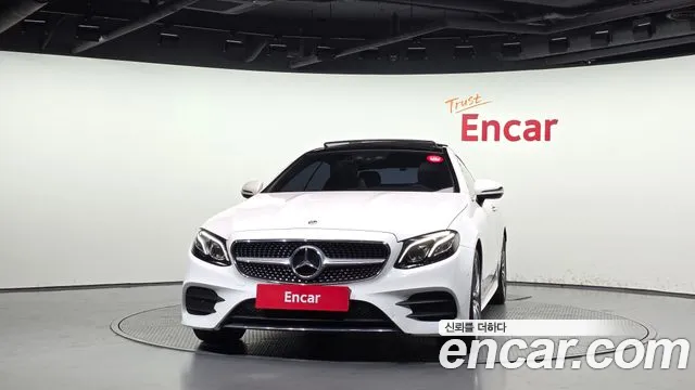 Mercedes-Benz E-Класс 2017 thumb 3