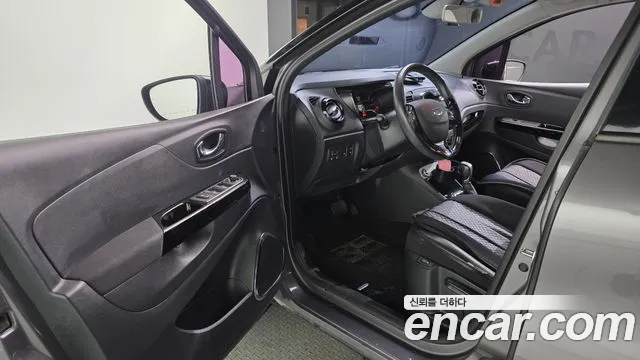 Renault-KoreaSamsung Captur 2017 thumb 10