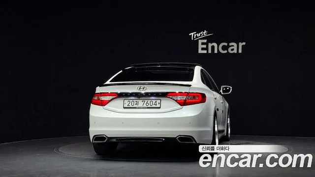 Hyundai Grandeur 2015 thumb 4