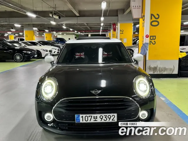 MINI Clubman 2020 thumb 2