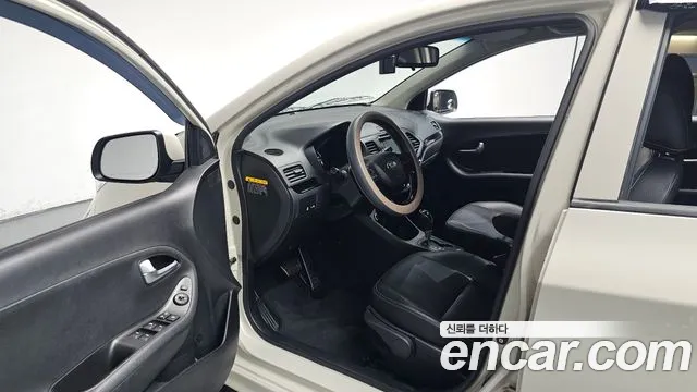 Kia Morning 2014 thumb 10