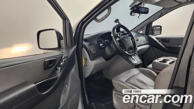 Hyundai Starex 2020 thumb 10