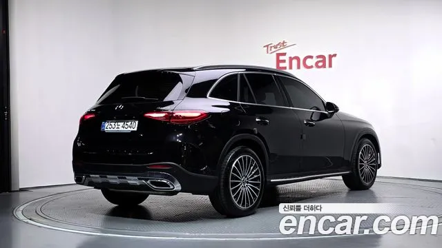 Mercedes-Benz GLC 2025 thumb 2