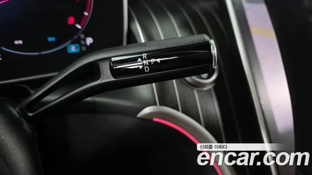 Mercedes-Benz GLC 2025 thumb 9