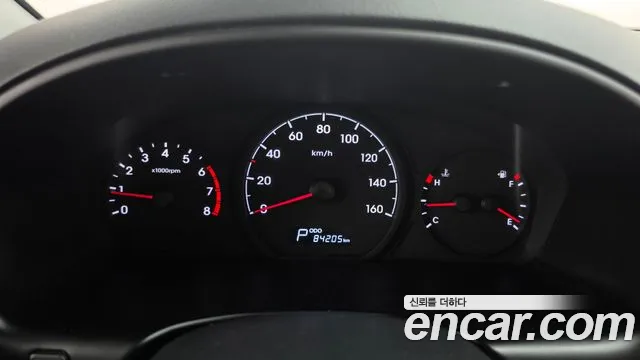 Hyundai Starex 2018 thumb 8