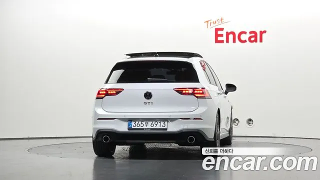 Volkswagen Golf Sportsvan 2025 thumb 3