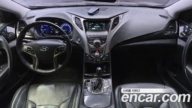 Hyundai Grandeur 2013 thumb 7