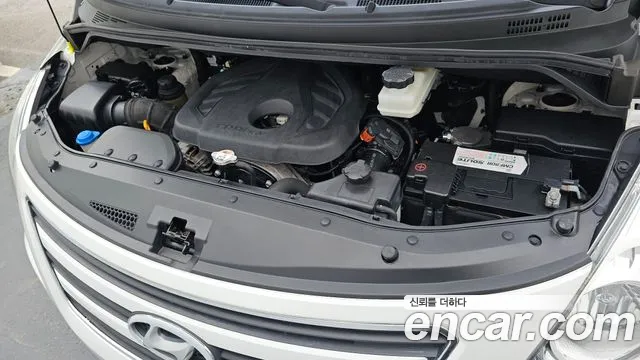 Hyundai Starex 2016 thumb 6