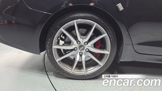 Genesis G70 2020 thumb 5