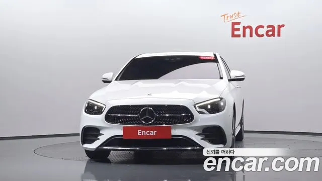 Mercedes-Benz E-Класс 2022 thumb 2