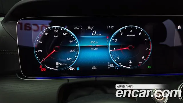 Mercedes-Benz E-Класс 2022 thumb 7