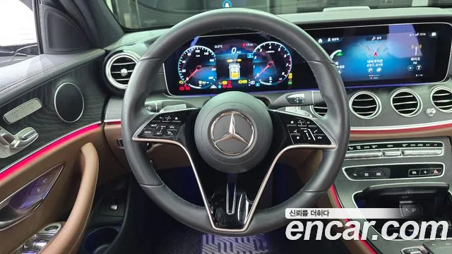 Mercedes-Benz E-Класс 2022 thumb 12