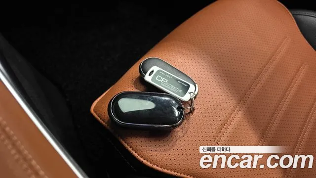 Mercedes-Benz C-Класс 2023 thumb 9