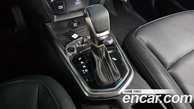 KG_Mobility_Ssangyong TIBOLI 2023 thumb 9