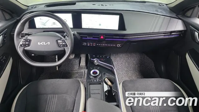 Kia EV6 2023 thumb 6