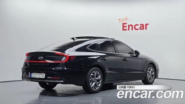 Hyundai Sonata 2022 thumb 2