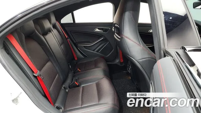 Mercedes-Benz CLA 2017 thumb 11
