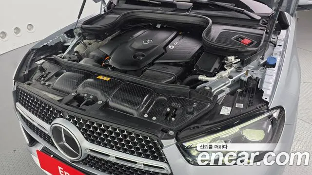 Mercedes-Benz GLE 2023 thumb 6
