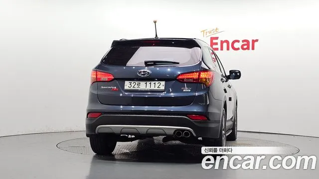 Hyundai Santa Fe 2013 thumb 3