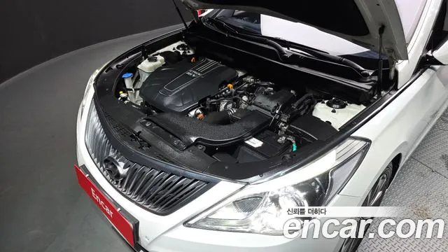 Hyundai Grandeur 2014 thumb 6